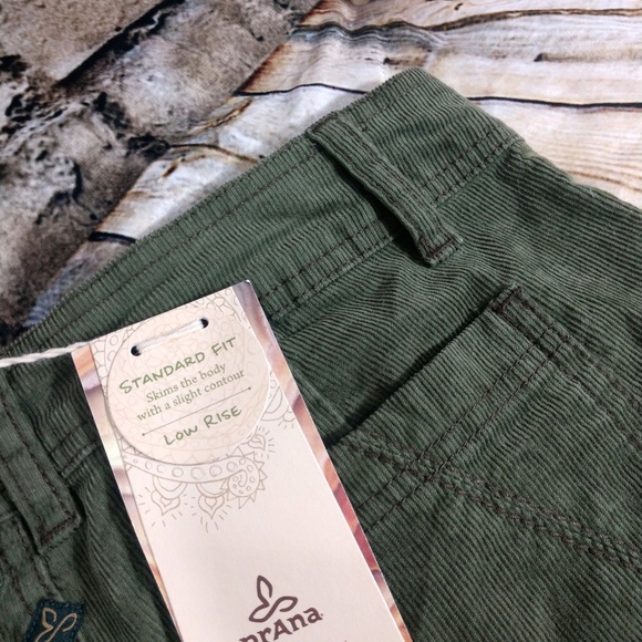 Prana Low Rise Courdoroy Shorts size 4 - Picture 5 of 5